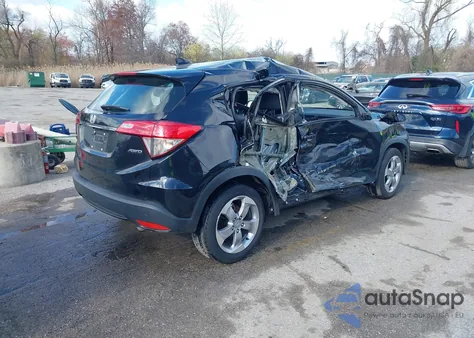 2021 Honda Hr-V Awd Lx z USA, uszkodzony, nr VIN 3CZRU6H35MM747247